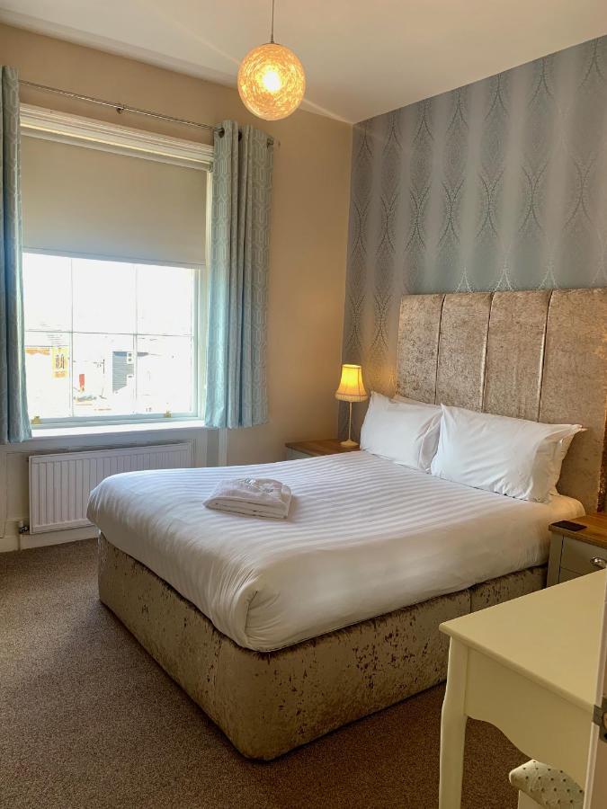 Marina Court Hotel Weymouth Exterior photo